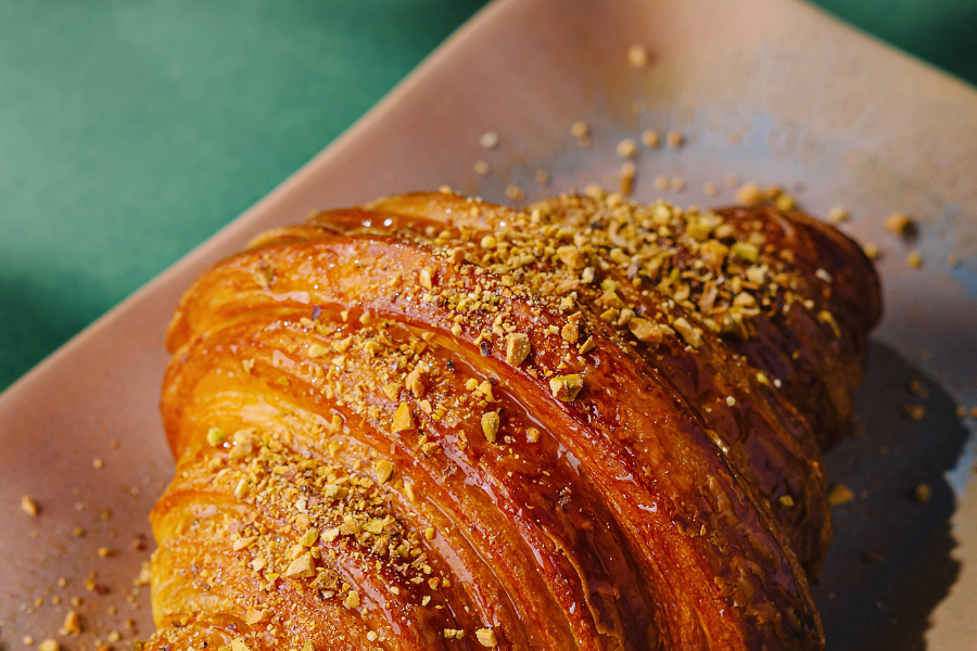 Sosa hub. Croissant .png__PID:f111c423-ec34-4a70-bc3d-e2191d5e57a3