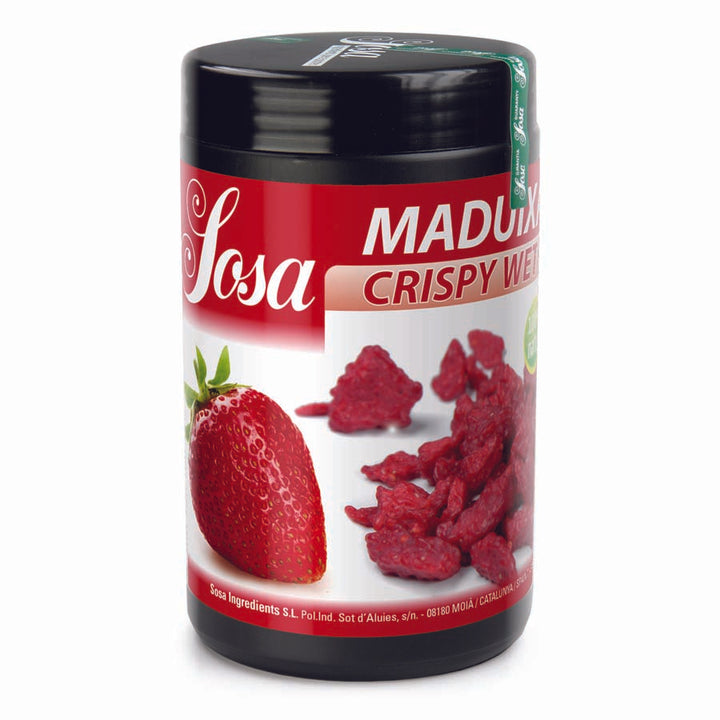 Moisture resistant crispy strawberry pieces