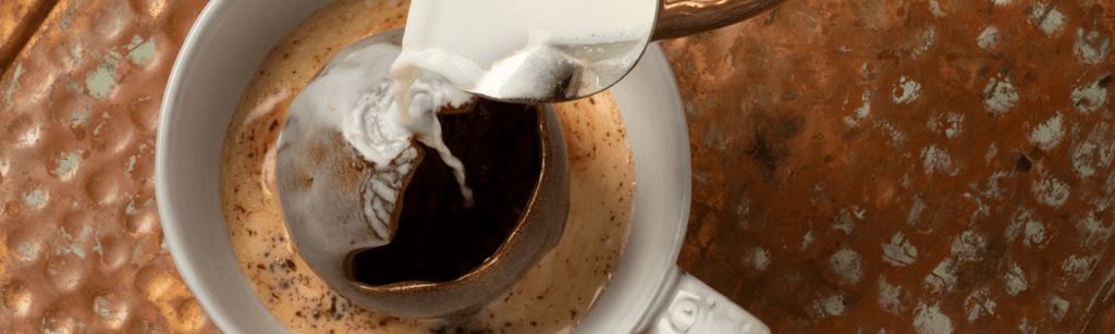 deZaan hot cocoa bomb