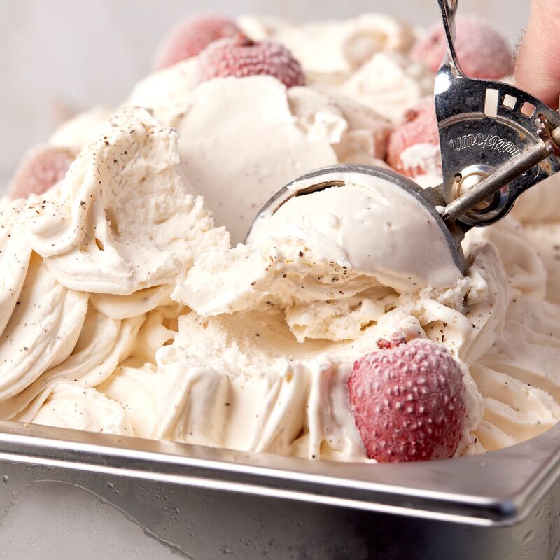 Lychee & cracked black pepper gelato