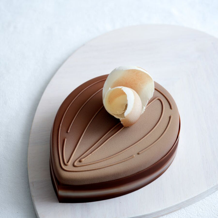 Belcolade cacao trace milk chocolate (34%) buttons - 1kg - 5kg and 15kg