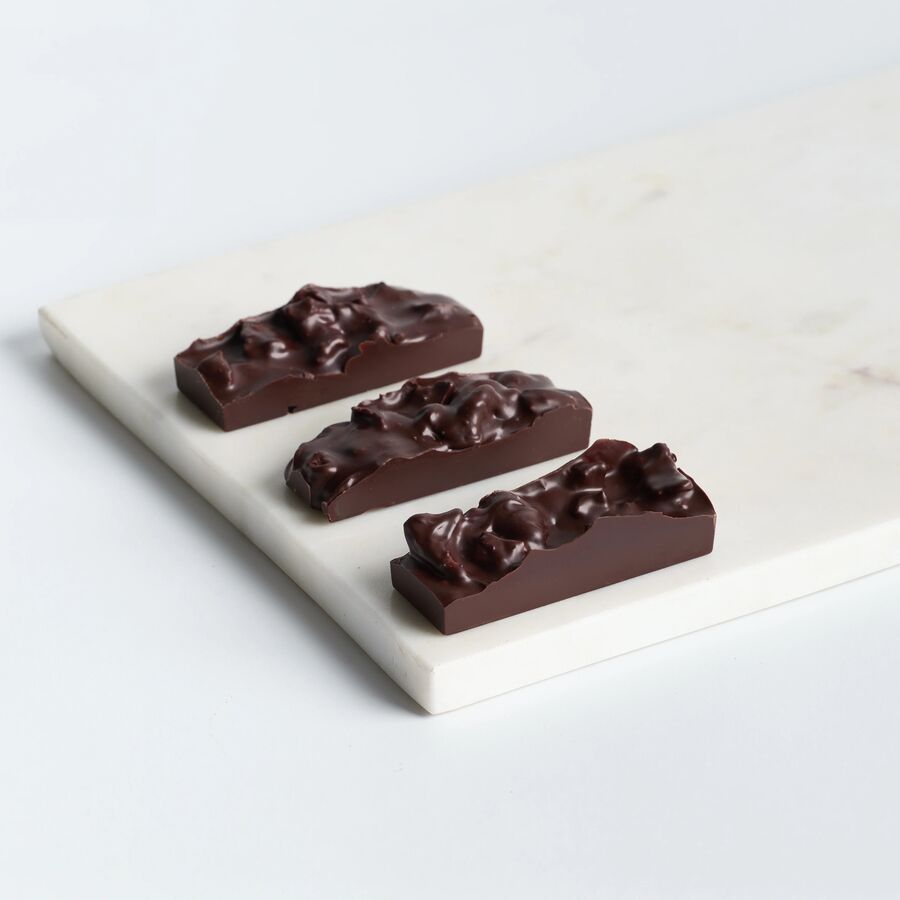 Belcolade Origins Philippines cacao-trace dark chocolate buttons (68%) - 5kg & 15kg