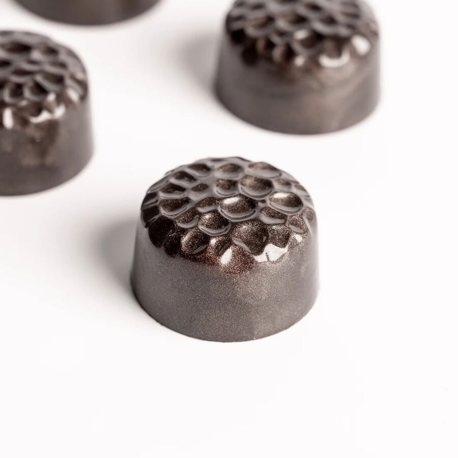 Chocolate World 21-cavity 12.5g Forged chocolate mould by Dutch Pastry Team - 30 x 30mm
