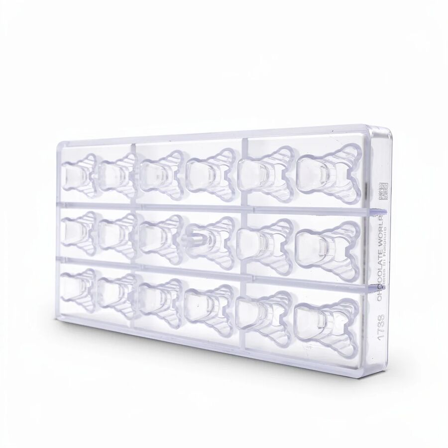 Chocolate World 18-cavity 11g moose chocolate mould - 39 x 29mm