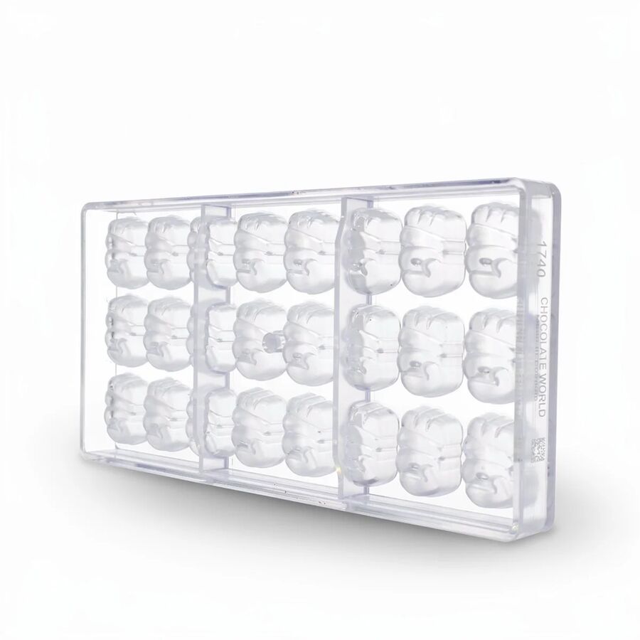 Chocolate World 24-cavity 10.5g love praline chocolate mould 33 x 22.5mm