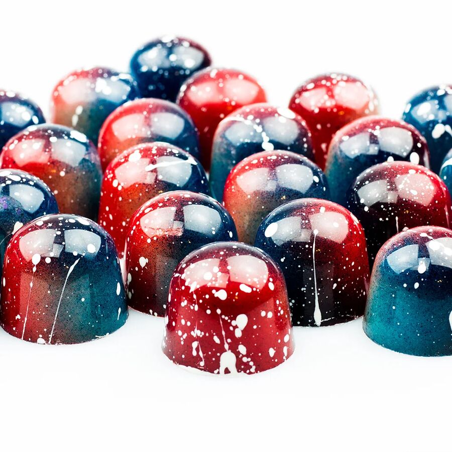 Chocolate World 32-cavity 14g cone chocolate mould - 29 x 23mm