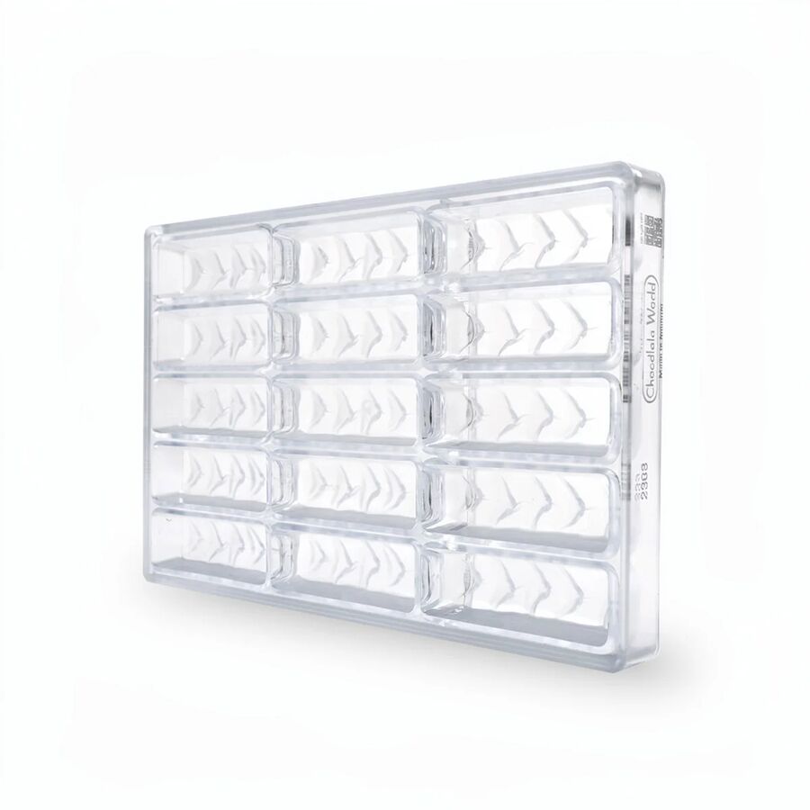 Chocolate World 15-cavity 39g medium enrobed bar chocolate mould - 84 x 26mm