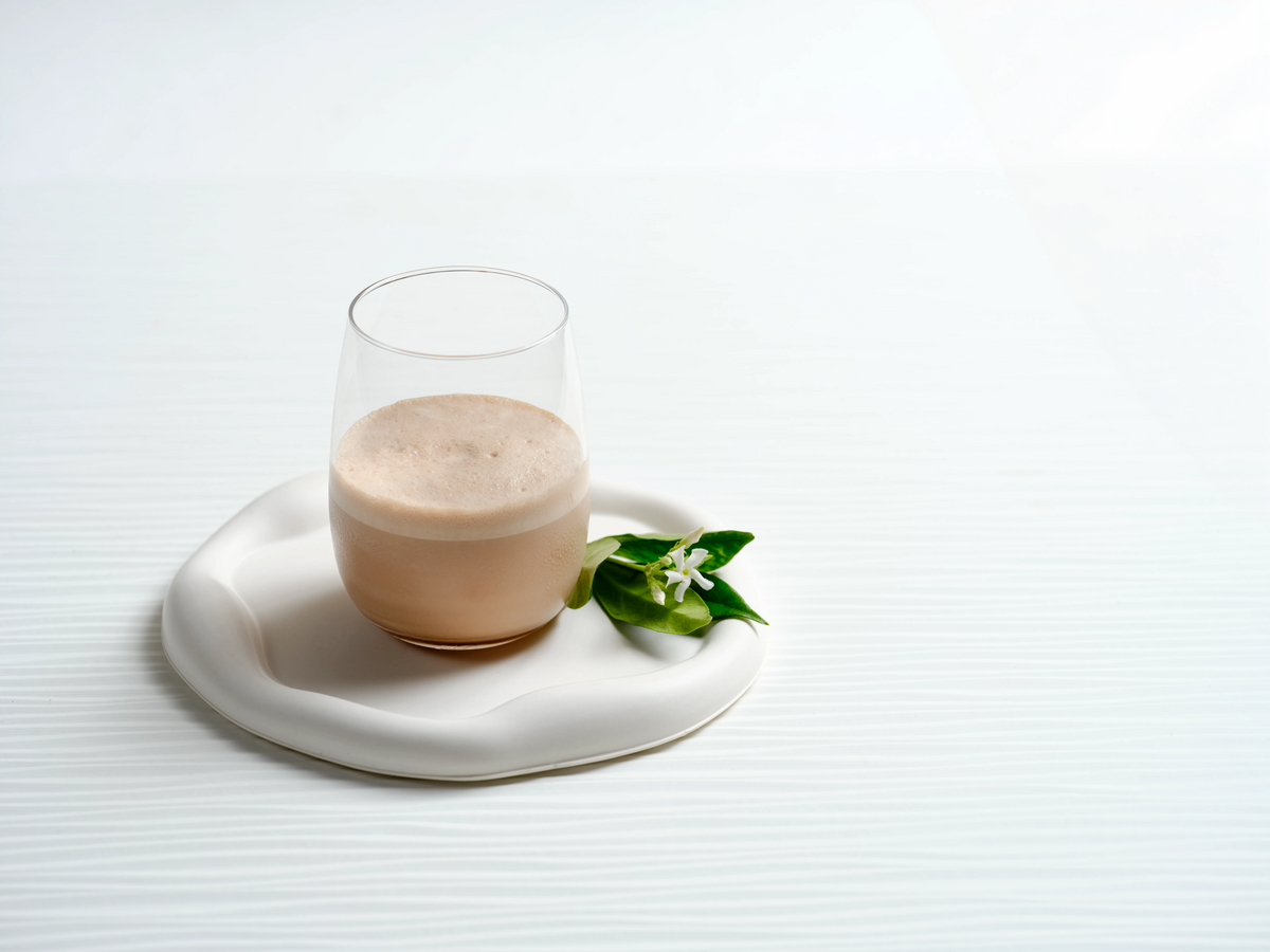 Jasmine Cameroon cold chocolate drink - Medium.png__PID:b1f24f33-2c96-42ac-8a3a-10013422fd82
