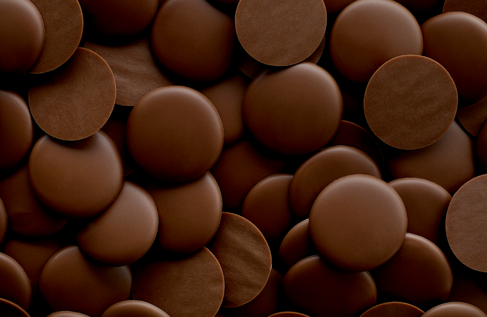 Landing page image. Land. Belcolade milk chocolate.png__PID:74f71433-1529-40a7-9359-024f475d78eb