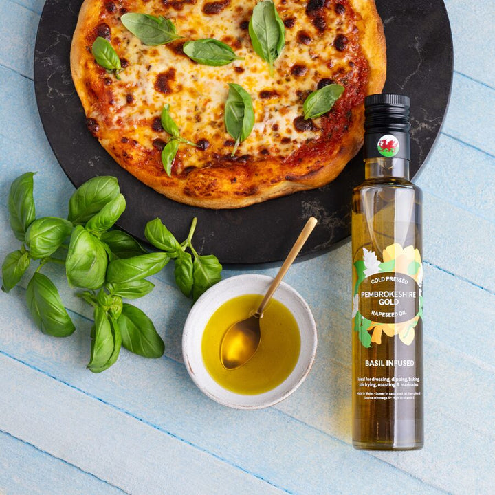 Pembrokeshire Gold | Basil infused rapeseed oil | 250ml