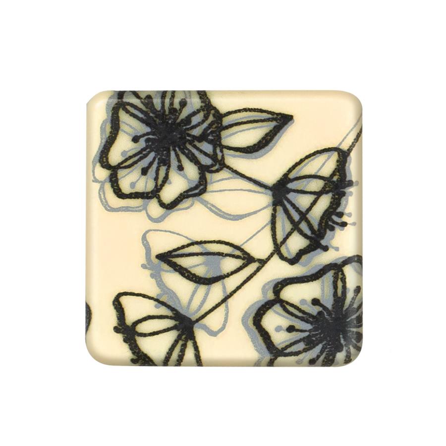 Hillbo white chocolate square petal (29x29mm) - 135 pieces